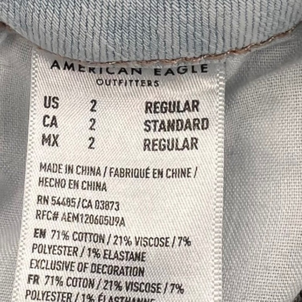 American Eagle Hi-Rise Jegging Crop Light Distressed Jean Ne(x)t Level size 2 - Picture 10 of 14